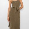 Evie Linen Sleeveless Button Dress - StyleFav