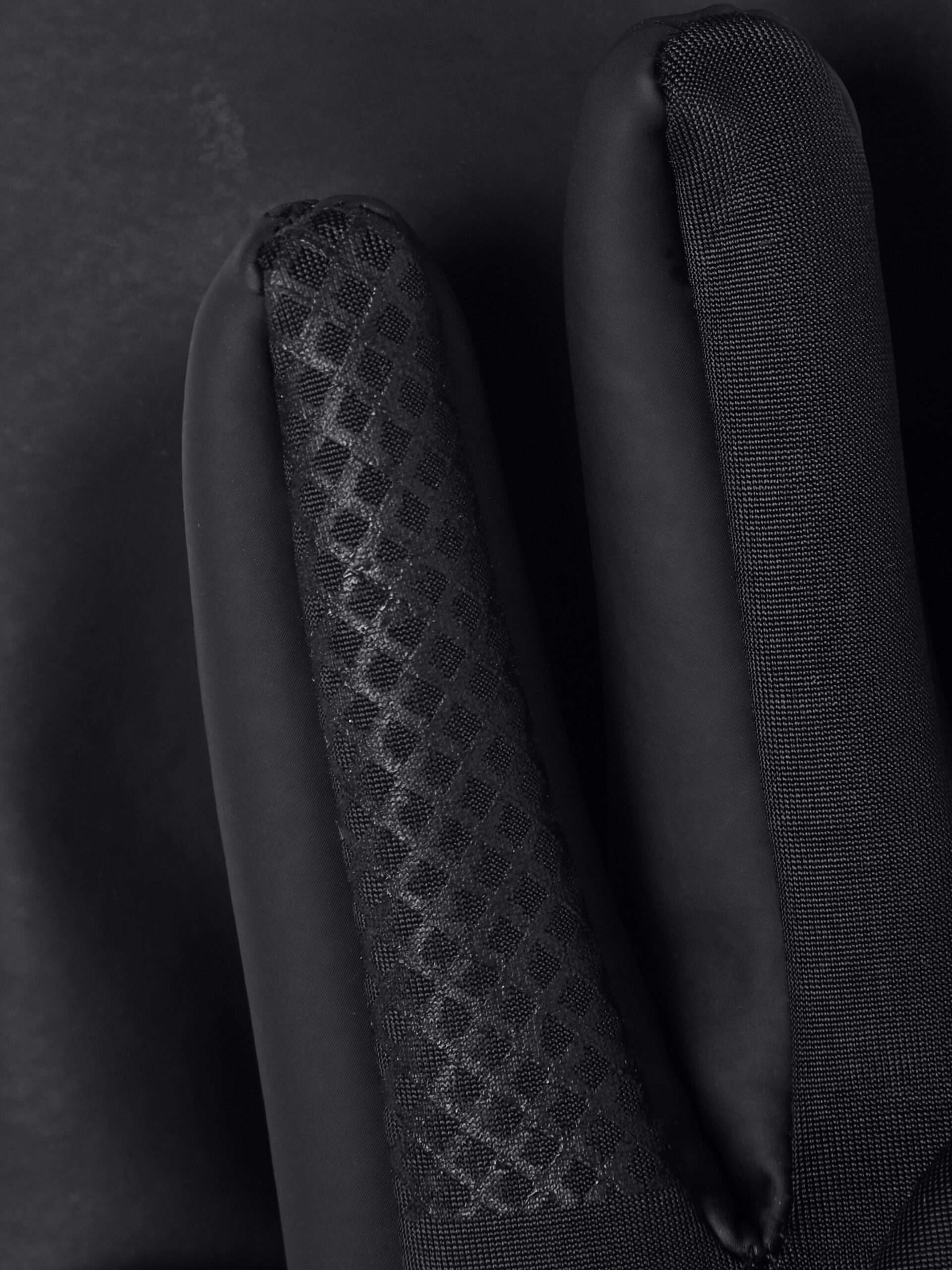 Insulated Touchscreen Gloves - Stylefav